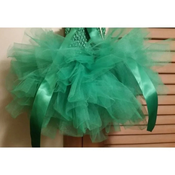 Christmas Netted GreenTuTu Dress Ribbon Hand Made - Picture 7 of 7